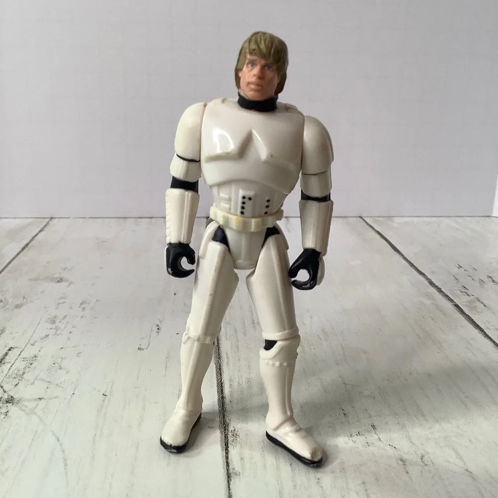 Luke Skywalker Storm Trooper Action Figure (Kenner, 1996)—-with Defect